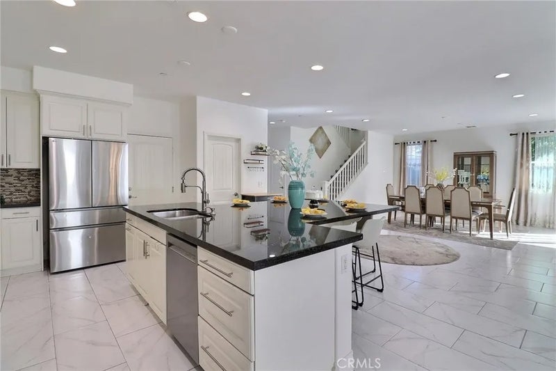 6135 Peregrine Drive