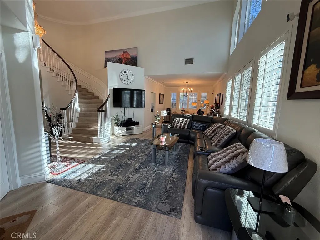9415 Homestead