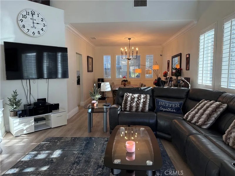 9415 Homestead