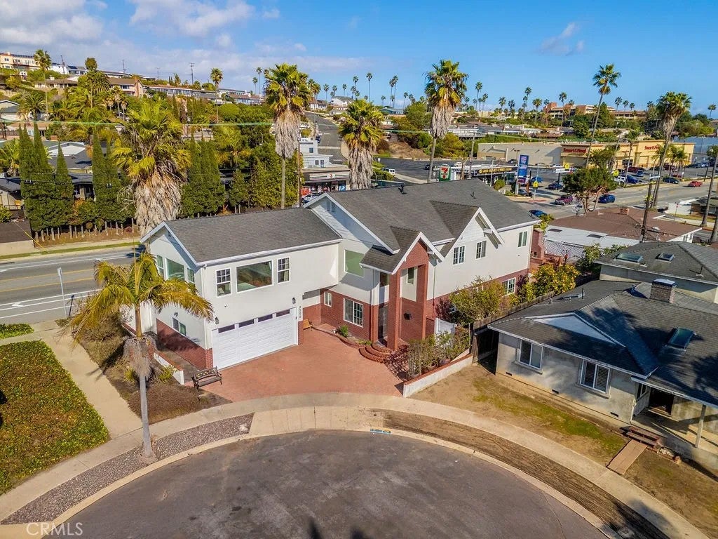 2500 Anabas Avenue