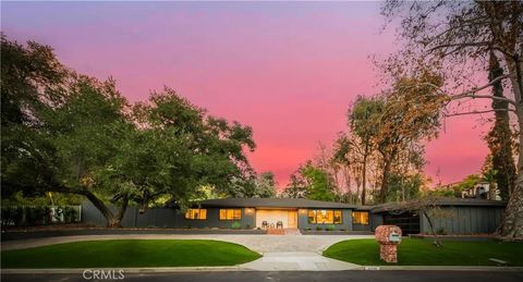 Photo of 4830 Hasekian Drive, Tarzana, CA 91356 (MLS # SR26001139)