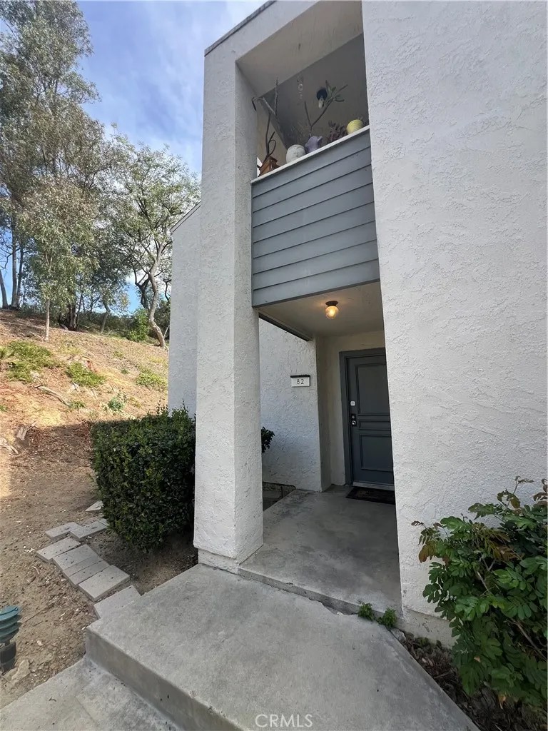 430 S Ranch View Circle