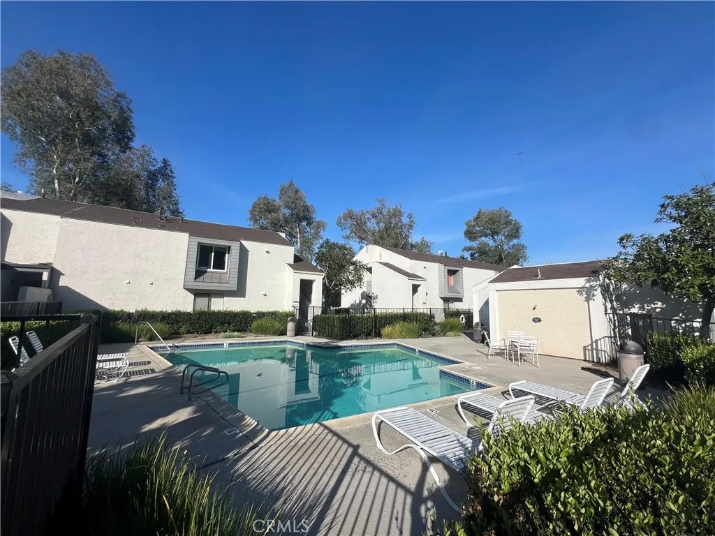 430 S Ranch View Circle