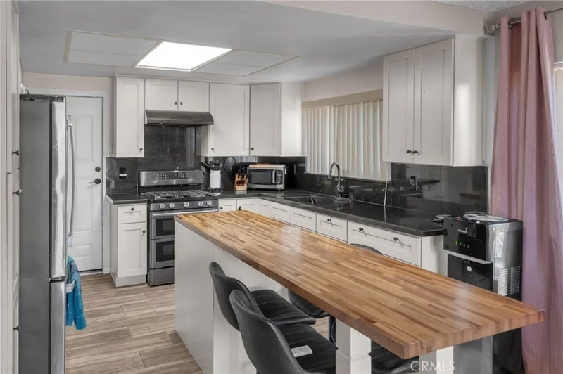 1615 Occidental