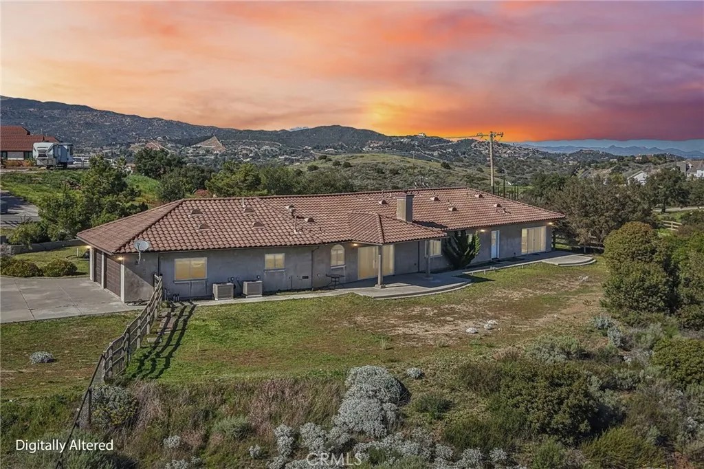 40000 Valle Vista