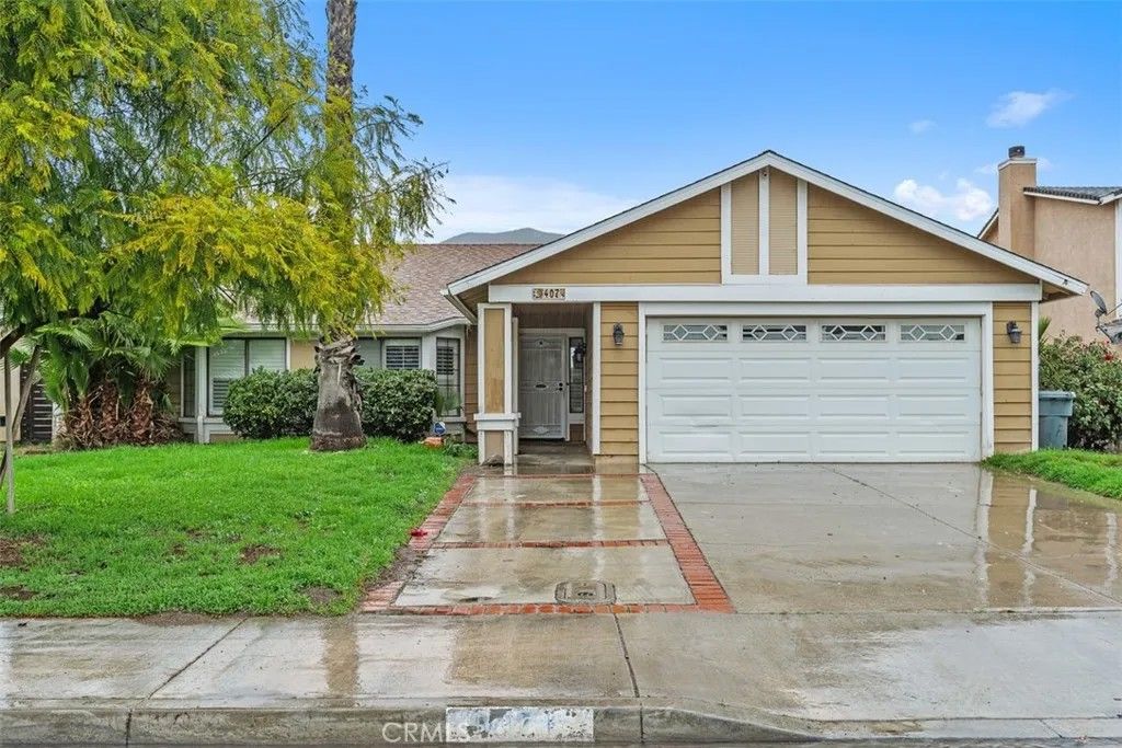 Photo of 407 Westminister, San Jacinto, CA 92583 (MLS # OC26011747)