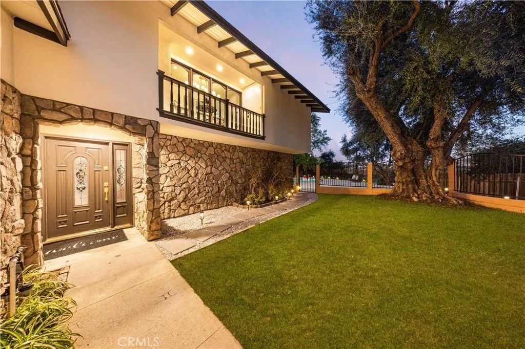 Photo of 501 Bregante Dr, Diamond Bar, CA 91765 (MLS # WS26009994)