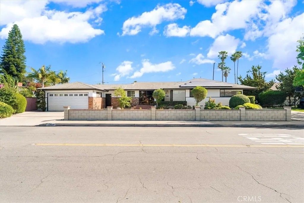 Photo of 9642 Orangewood Avenue, Garden Grove, CA 92841 (MLS # PW26062271)