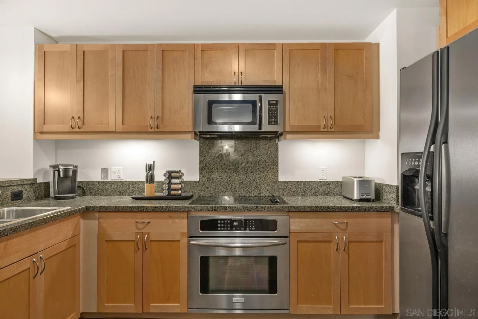 1150 J St 522