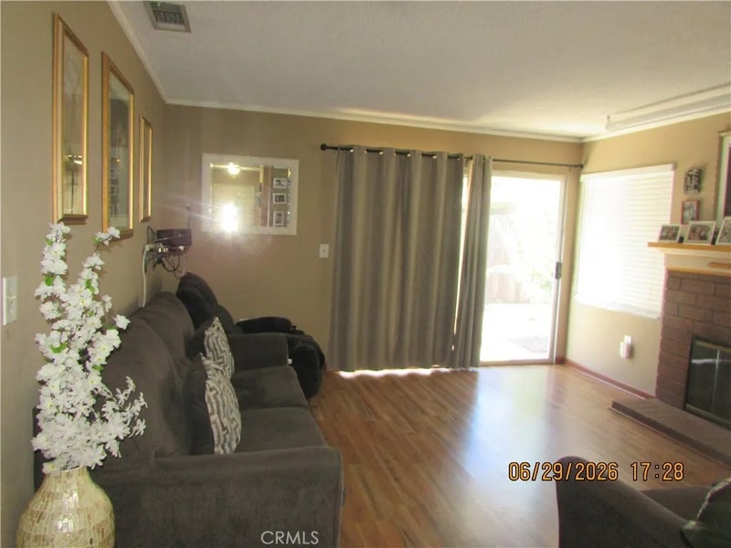 26100 Goldenwood