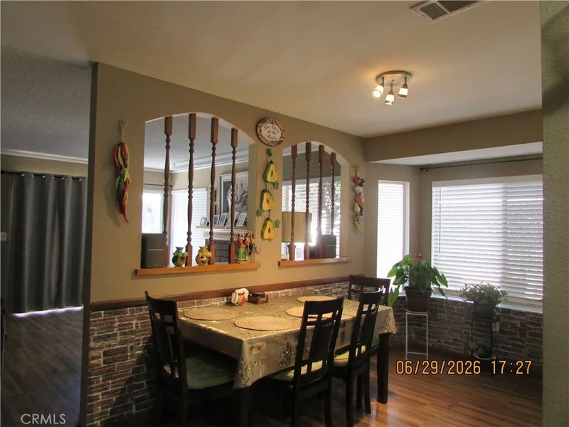 26100 Goldenwood