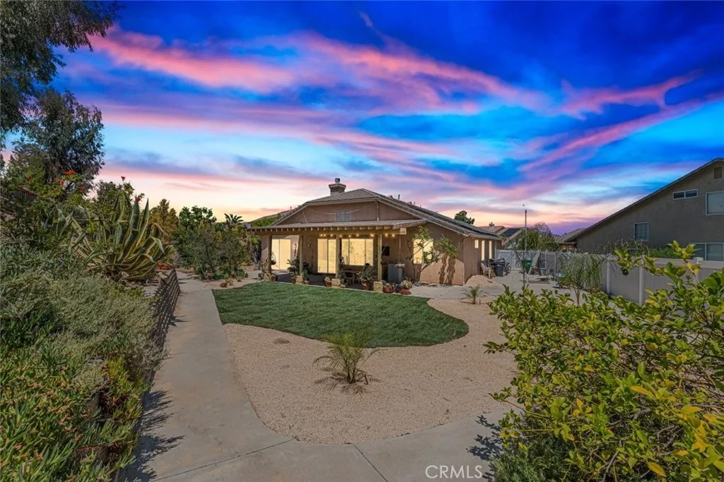 27707 Blue Mesa