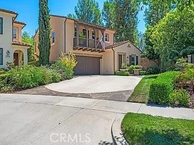 46 Pawprint, Irvine