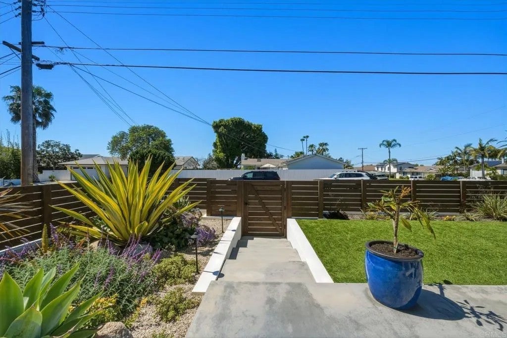 Photo of 1839 Freda Lane, Cardiff By The Sea, CA 92007 (MLS # NDP2607861)