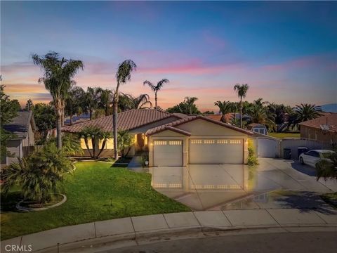 Photo of 2306 Viso Way, Bakersfield, CA 93313 (MLS # OC26079010)