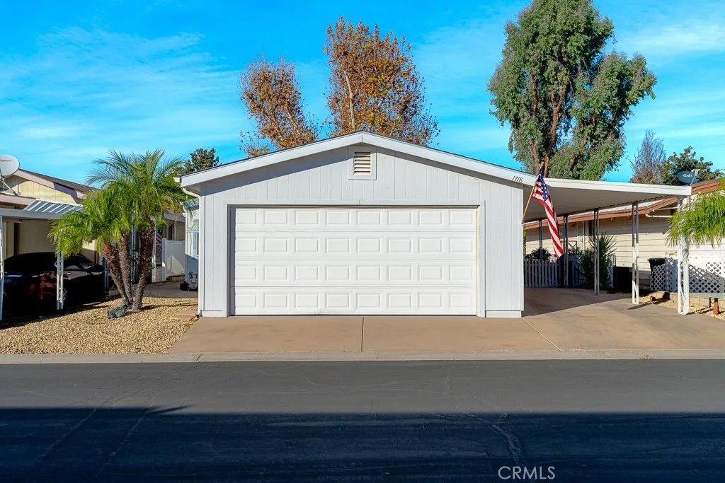 Photo of 1718 Burr Oak Way, Hemet, CA 92545 (MLS # SW25276635)