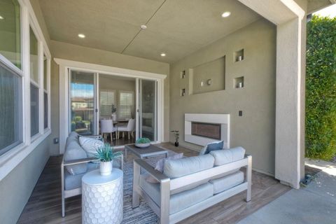 Tiny photo for 16482 Edgehill Rd, San Diego, CA 92127 (MLS # 250042566)