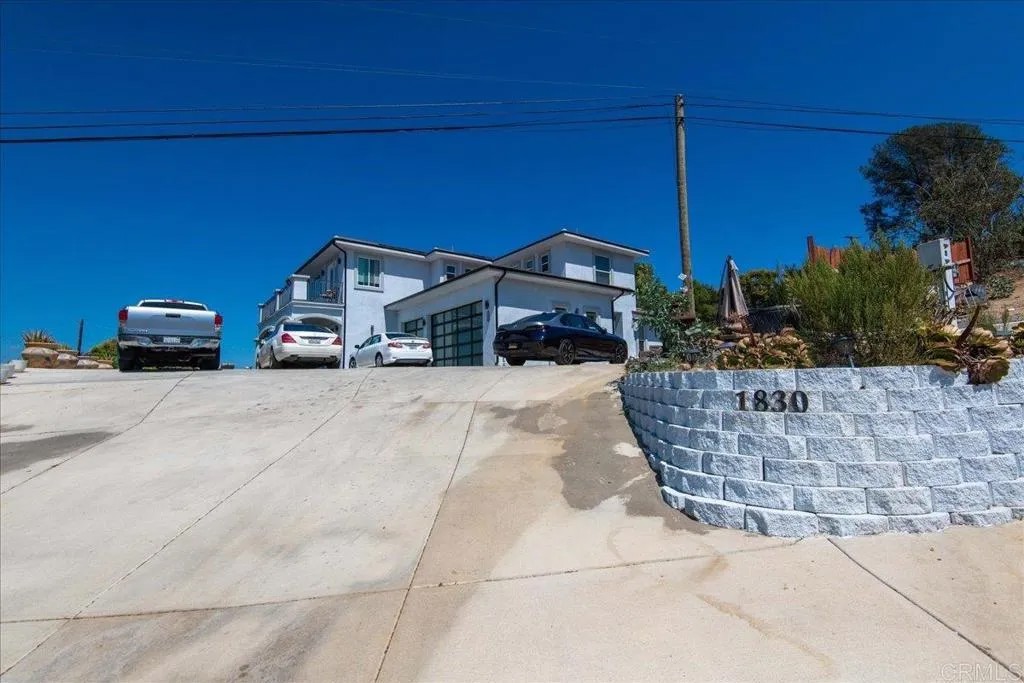 1830 Vista way