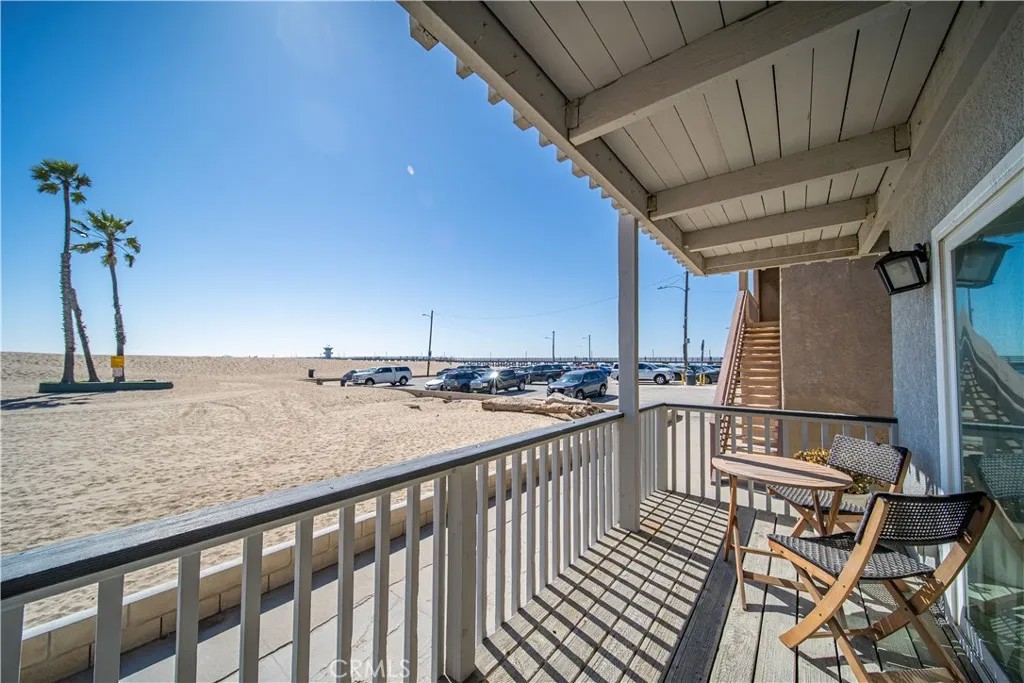 1003 Seal Way