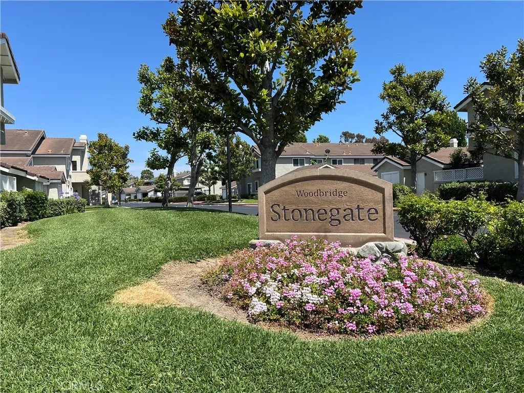 88 Greenmoor