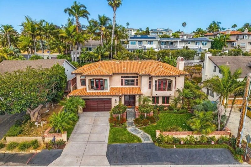 799 Hygeia Avenue