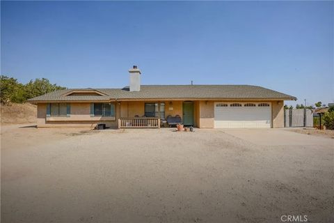 Photo of 11032 Joshua Street, Hesperia, CA 92344 (MLS # IG26006554)