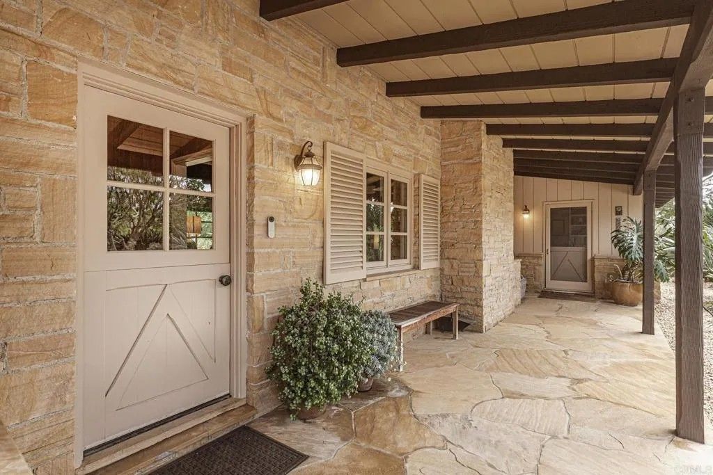 Photo of 5770 El Montevideo, Rancho Santa Fe, CA 92067 (MLS # NDP2603868)