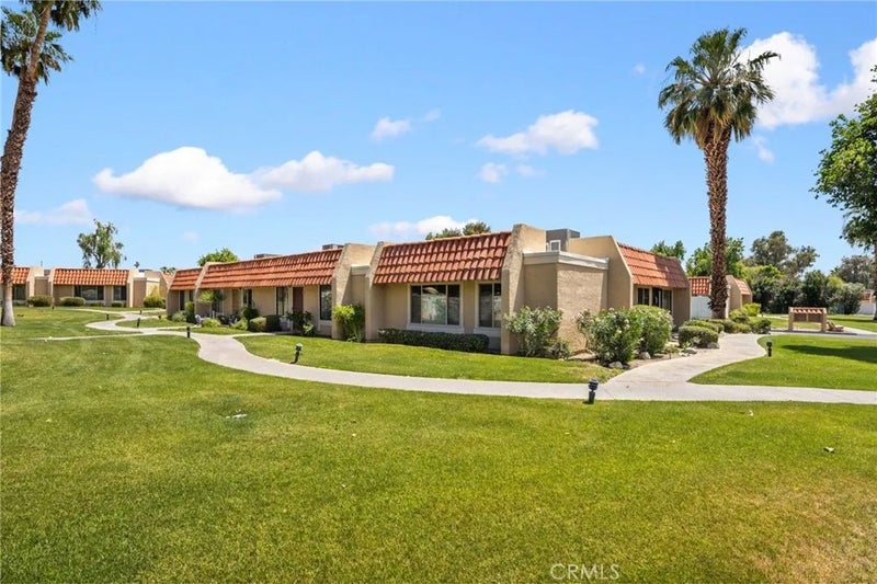 69745 Encanto Court