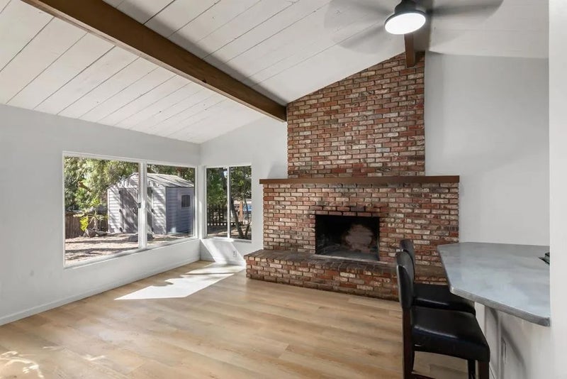 8838 Cherry Road