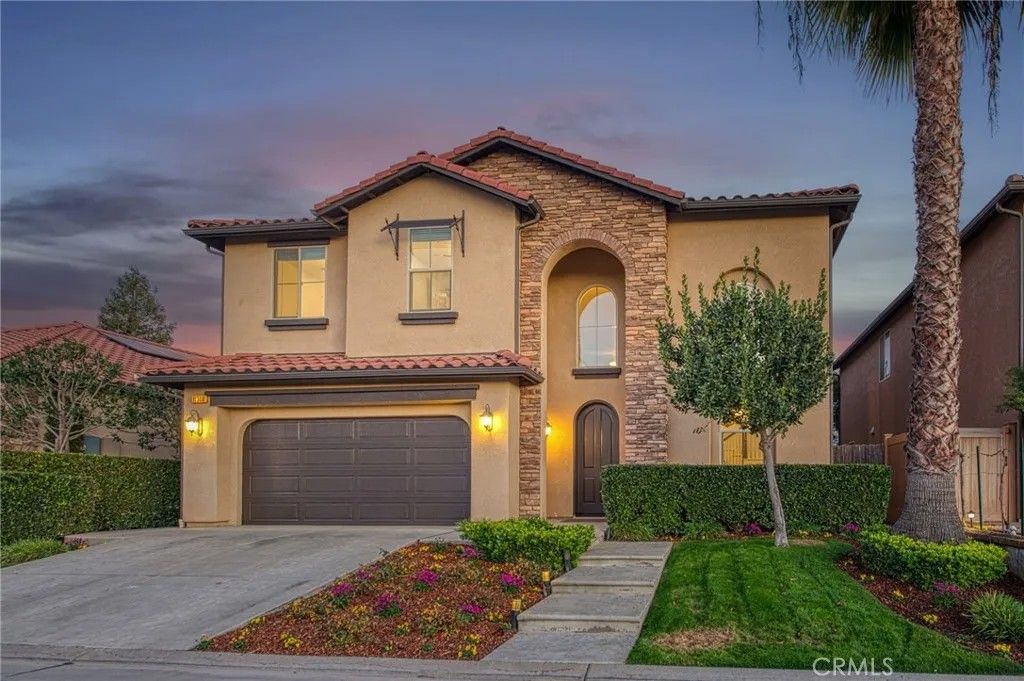 Photo of 11384 N Via Montessori, Fresno, CA 93730 (MLS # FR26000861)