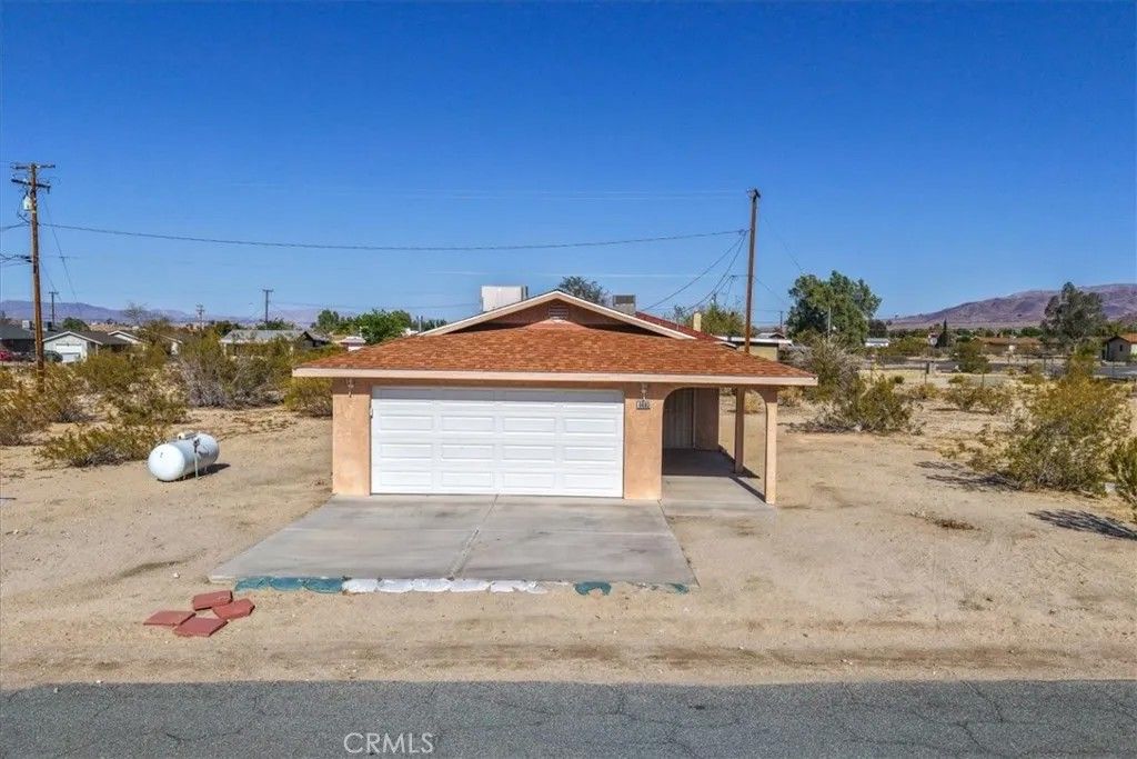 Photo of 6693 Mariposa, 29 Palms, CA 92277 (MLS # JT26094251)