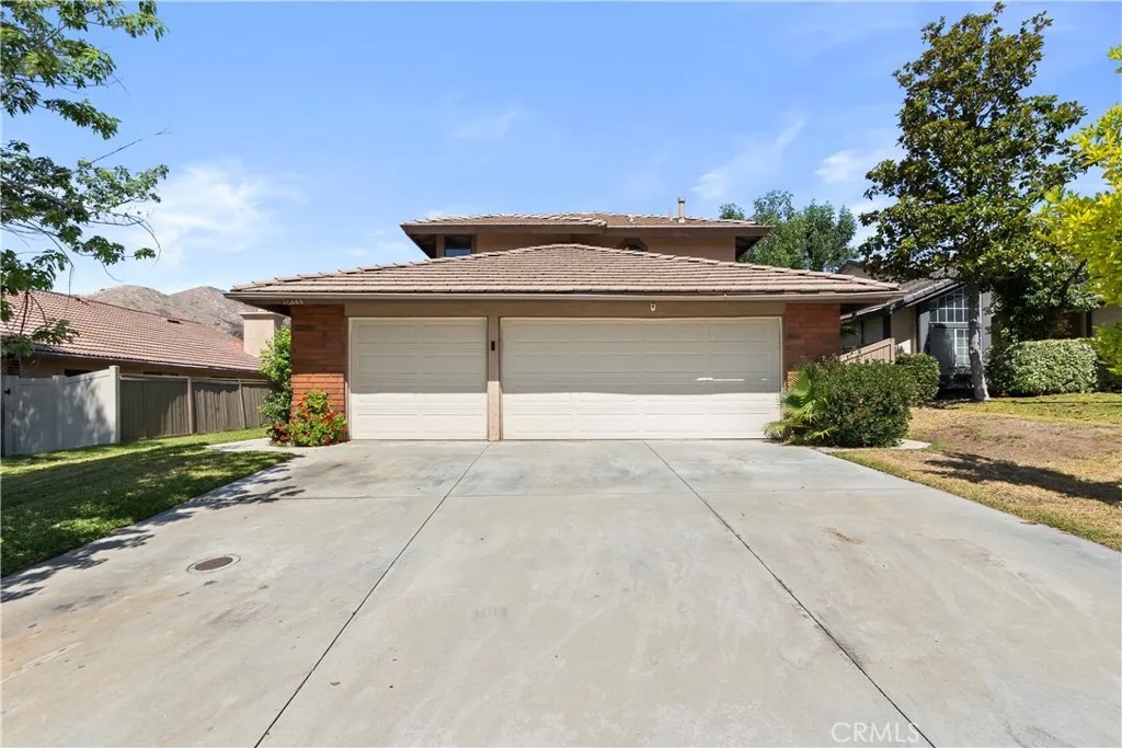 10689 Mohave Court
