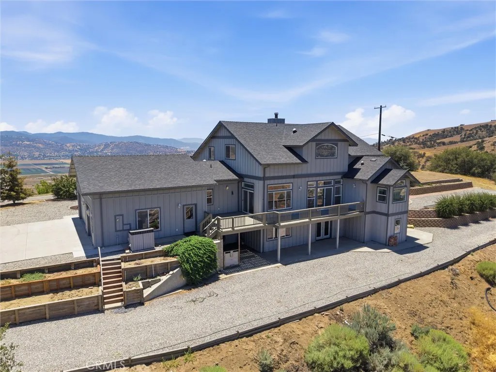 27101 Skyline Dr.