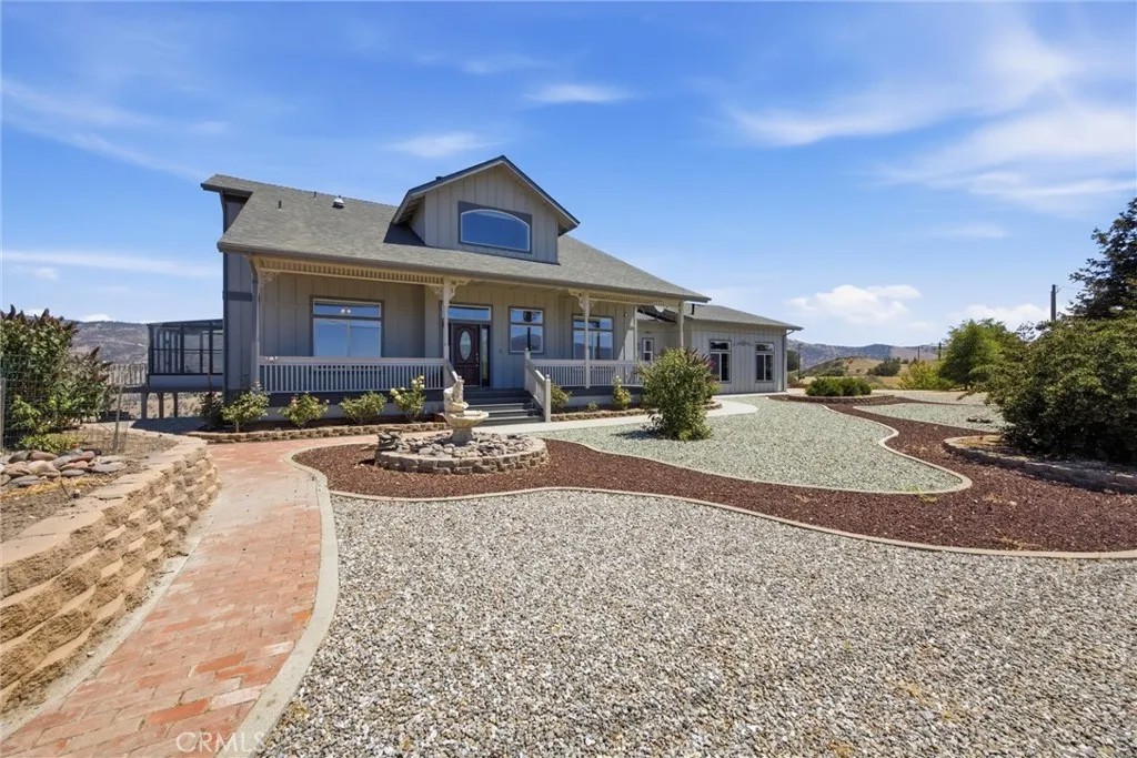27101 Skyline Dr.