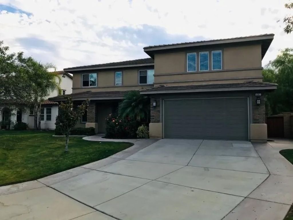 Photo of 45611 Basswood Court, Temecula, CA 92592 (MLS # SW25269276)