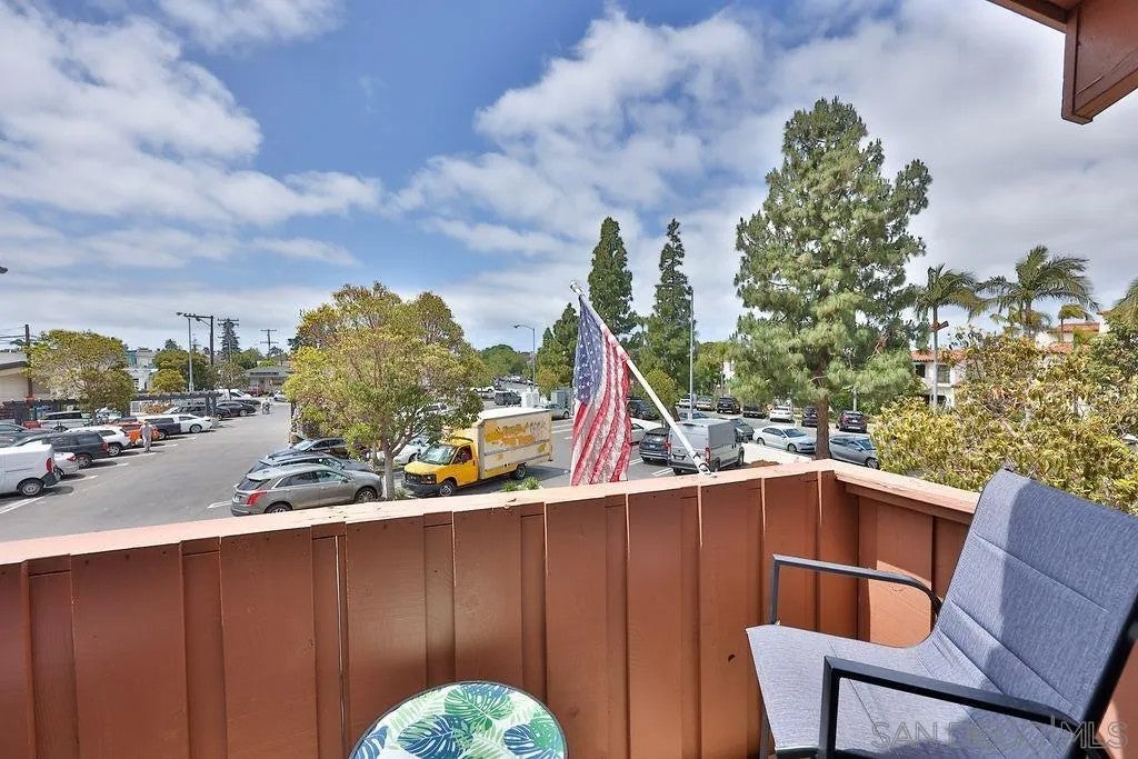 835 D Ave 4