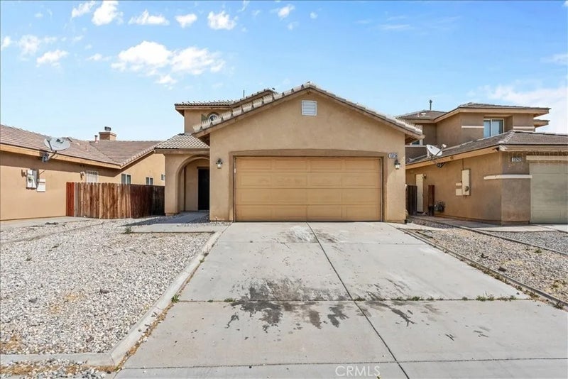 13736 Sunshine Terrace