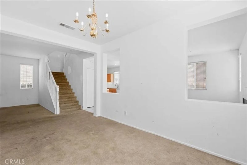 13736 Sunshine Terrace