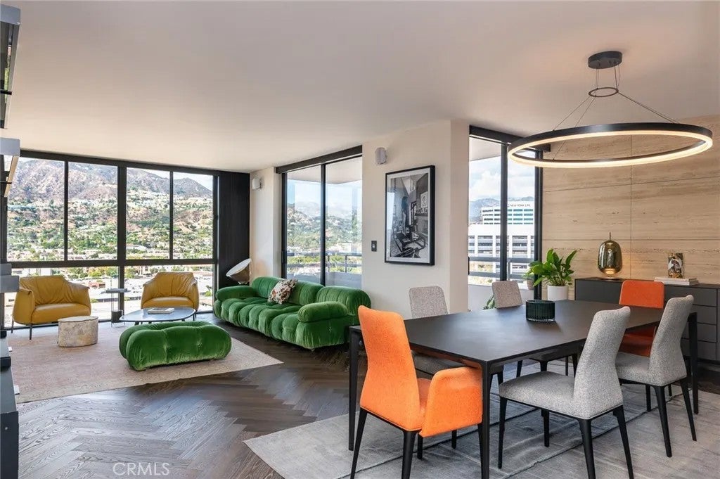 343 Pioneer Drive 1404