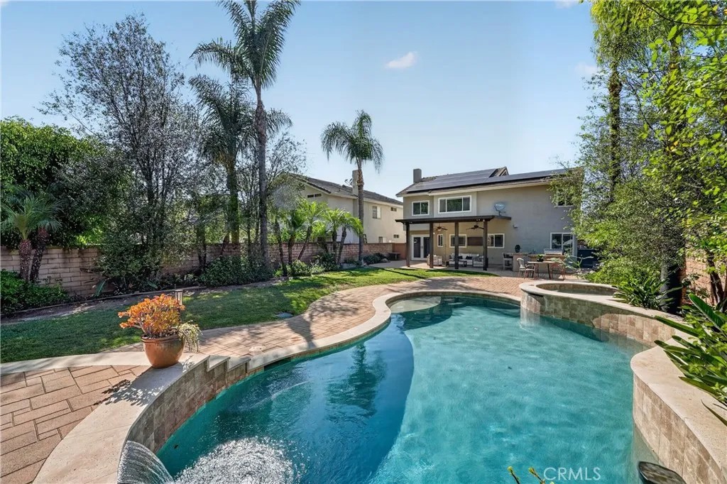 31932 Old Hickory