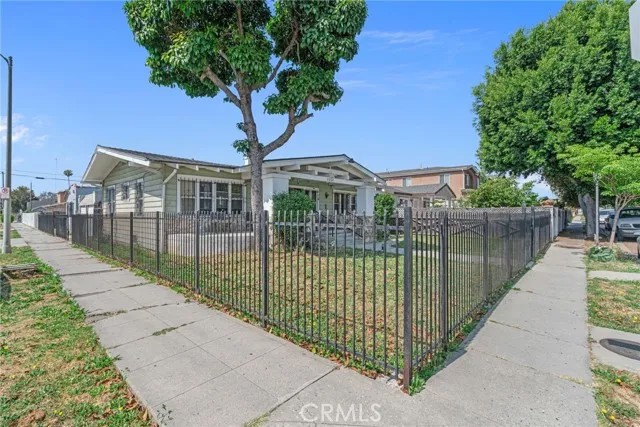 3224 W 59th Street