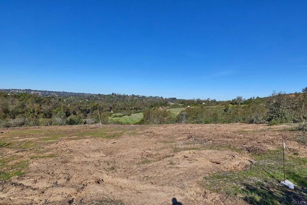 Photo of 16331 Rambla De Las Flores, Rancho Santa Fe, CA 92067 (MLS # NDP2600601)