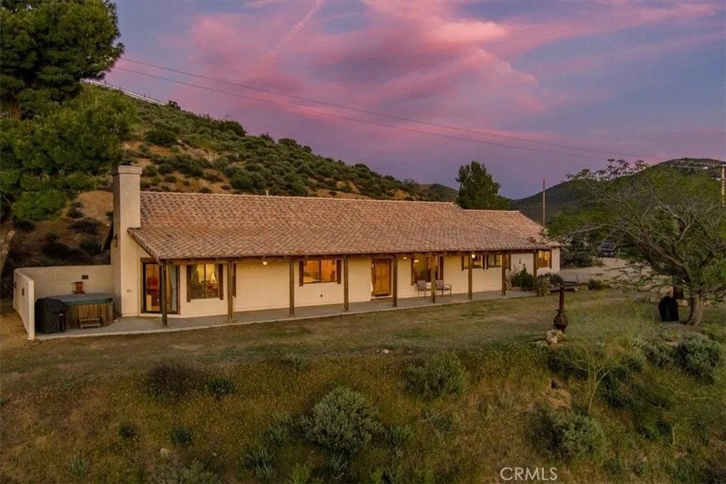 Photo of 9060 Yucca Hills, Agua Dulce, CA 91390 (MLS # BB26046680)