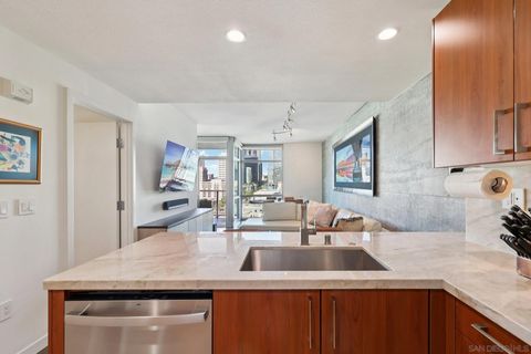 Tiny photo for 800 The Mark Ln #1203, San Diego, CA 92101 (MLS # 250045616)