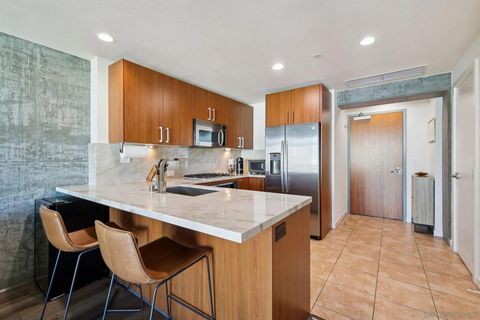 Tiny photo for 800 The Mark Ln #1203, San Diego, CA 92101 (MLS # 250045616)