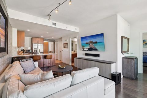 Tiny photo for 800 The Mark Ln #1203, San Diego, CA 92101 (MLS # 250045616)