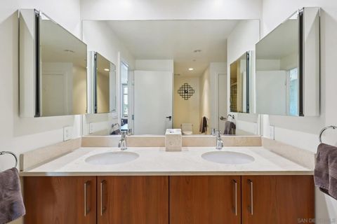 Tiny photo for 800 The Mark Ln #1203, San Diego, CA 92101 (MLS # 250045616)