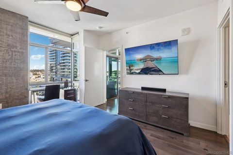 Tiny photo for 800 The Mark Ln #1203, San Diego, CA 92101 (MLS # 250045616)