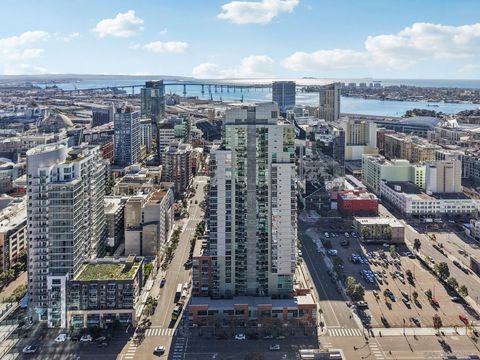 Tiny photo for 800 The Mark Ln #1203, San Diego, CA 92101 (MLS # 250045616)