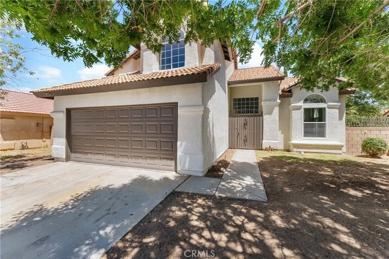 709 Whitlatch